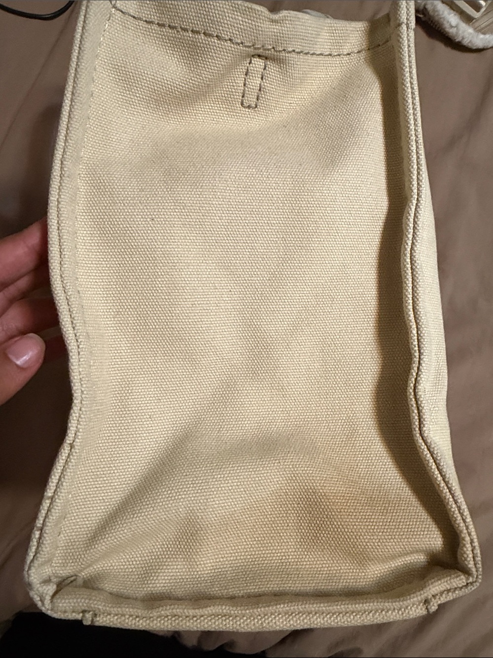 Marc Jacobs Canvas Tote Bag in Cream with White Logo - Picture 5 of 6